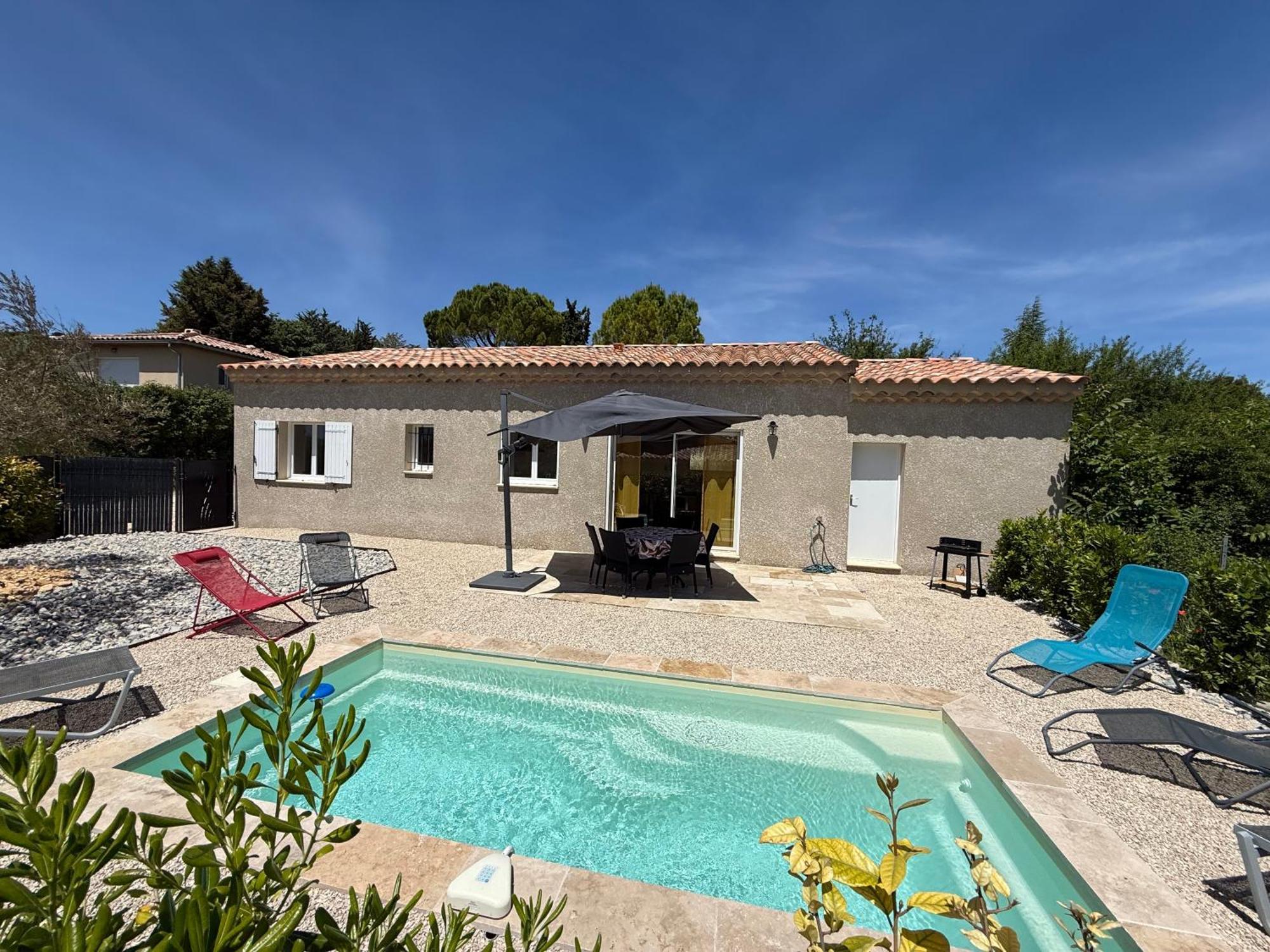 Santa - Piscine - Wi-fi - Proche Ventoux - Ideal Cyclistes *